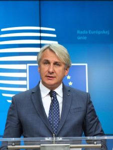 Victor Ponta, candidat la Președinția României, promite lider global în soluții AI, cu Eugen Teodorovici alături