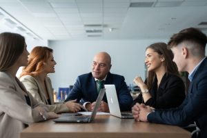 Refinanțare credite ipotecare pentru locuință veche: condiții și particularități